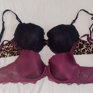 Victoria’s Secret Demi Lined Lace Bra Set